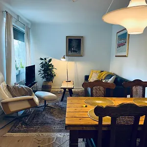 Lovely Apartment, Vuorimiehenkatu 31 , Helsinki Finlande