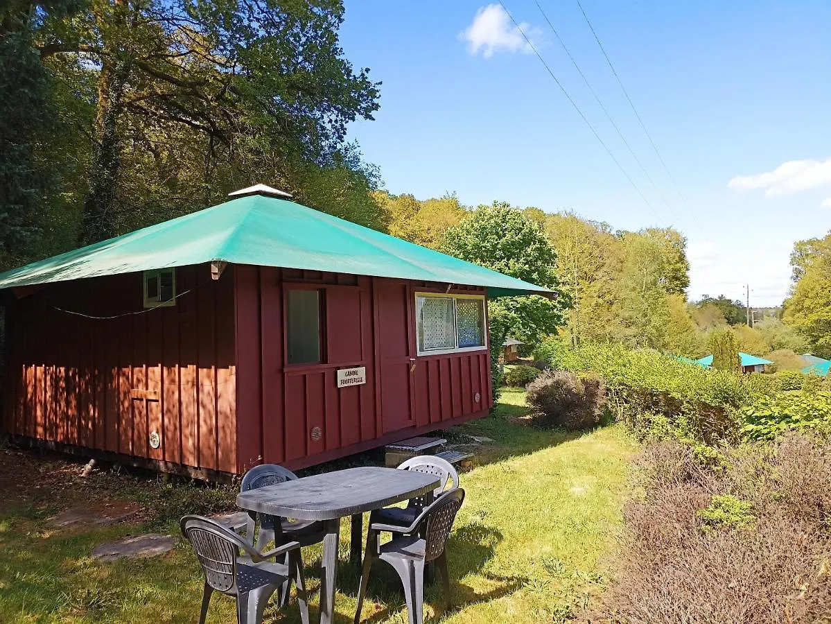 Campsite Les Cabanes De L'Ile Aux Oiseaux Guern