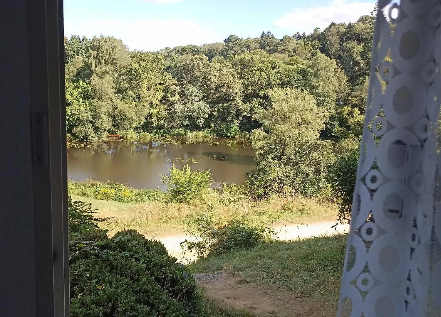 Les Cabanes De L'Ile Aux Oiseaux Guern Campsite